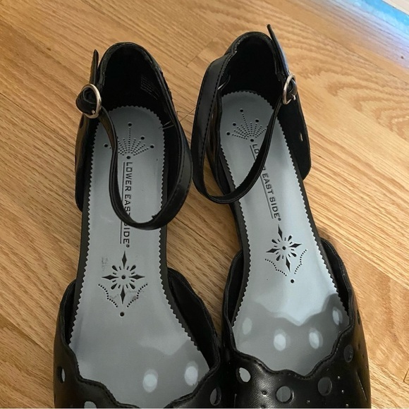 Vintage Lower East Side Black Shank Flats Sz 9 Cut Out Scalloped Edge - Picture 4 of 7